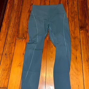 Teal Women’s Lululemon Leggings 6